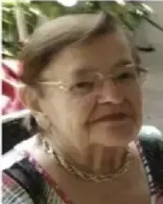 Portrait von Stéphanie JODLOWSKI